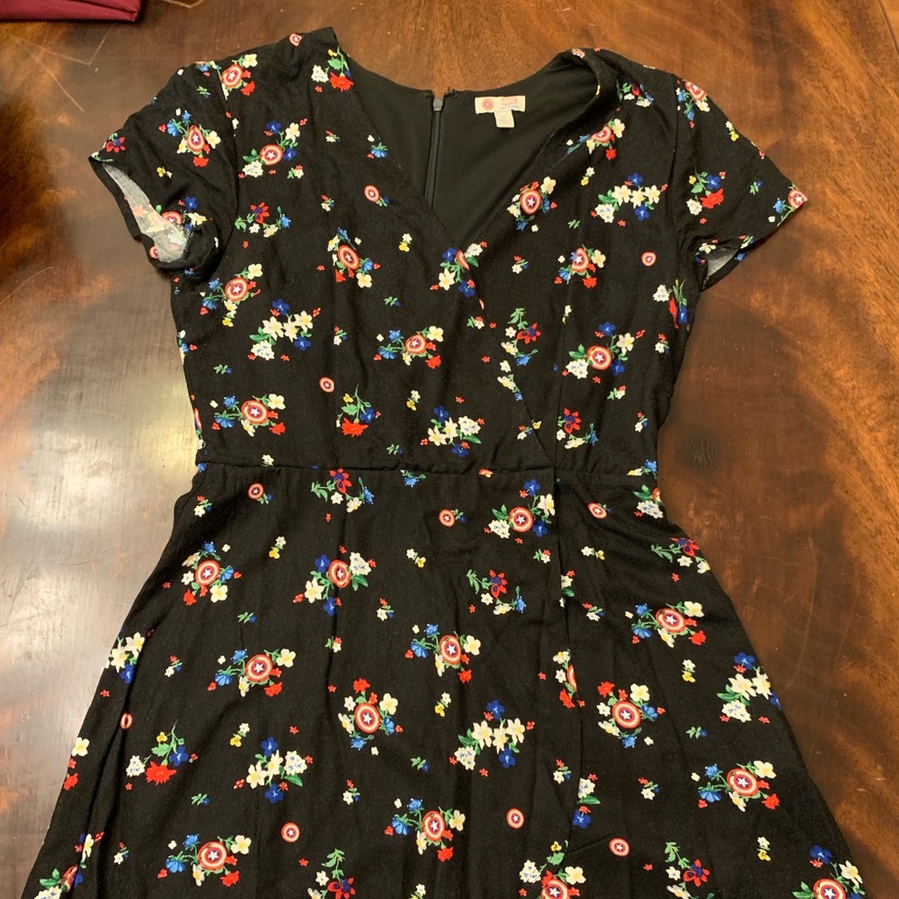 Floral Captain America pattern dress